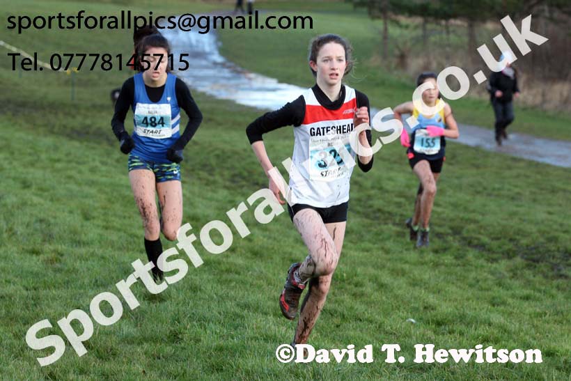 Girls under-15s Start Fitness NEHL, Herrington Country Park, near Sunderland. Photo:  David T. Hewitson/Sports for All Pics